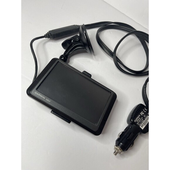 Garmin nuvi 2589LMT 5" GPS Navigator And Window Attachment  TESTED - Picture 2 of 10